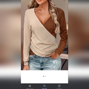 Almost & Famous Sweater double color Size Large